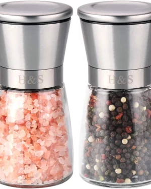 Salt and pepper grinder set