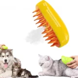 Pet spray brush